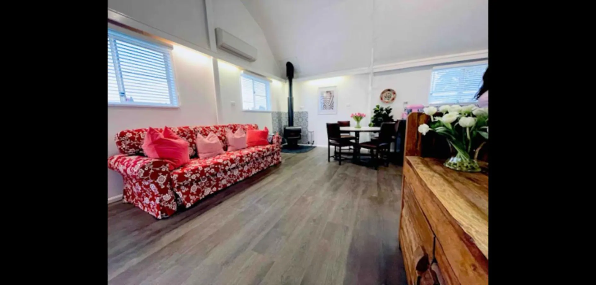 בית הארחה Tulip Cottage, באלנדין אוסטרליה